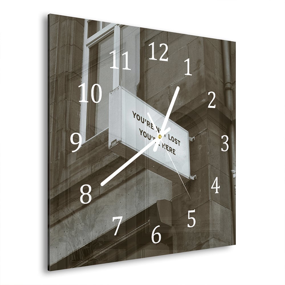 Wanduhr 30x30 - Zitat auf Schild