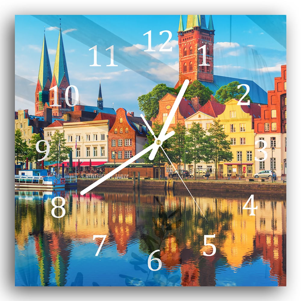 Wanduhr 30x30 - Lübeck am Wasser