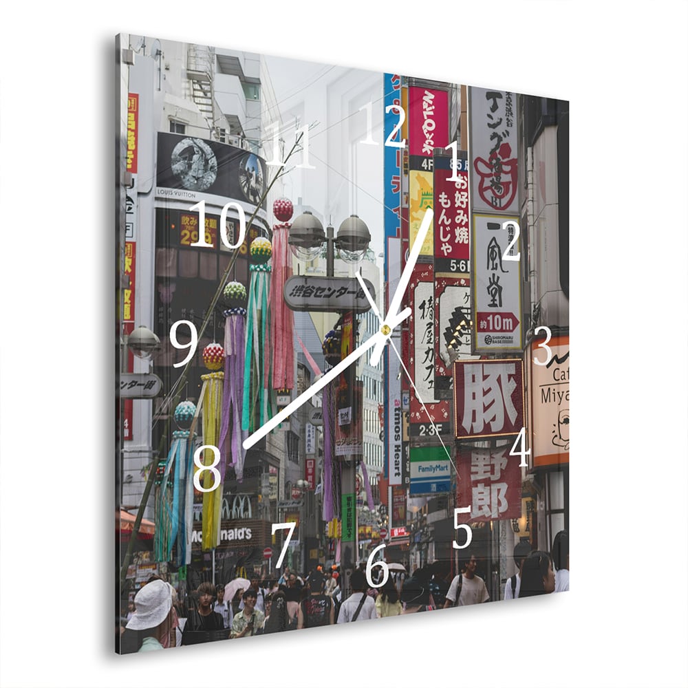 Wanduhr 30x30 - Straße in Japan