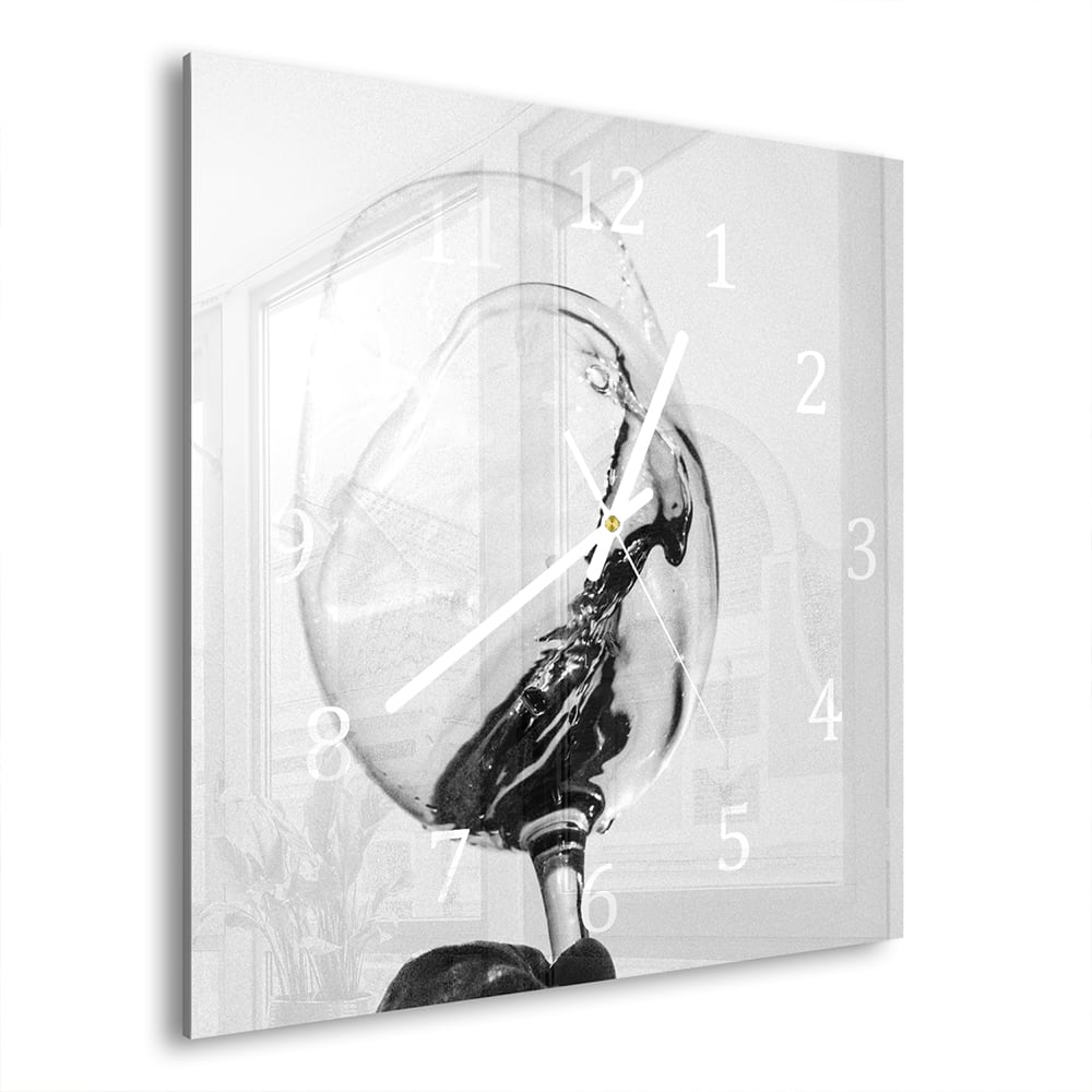 Wanduhr 30x30 - Wein in Schwarz-Weiß