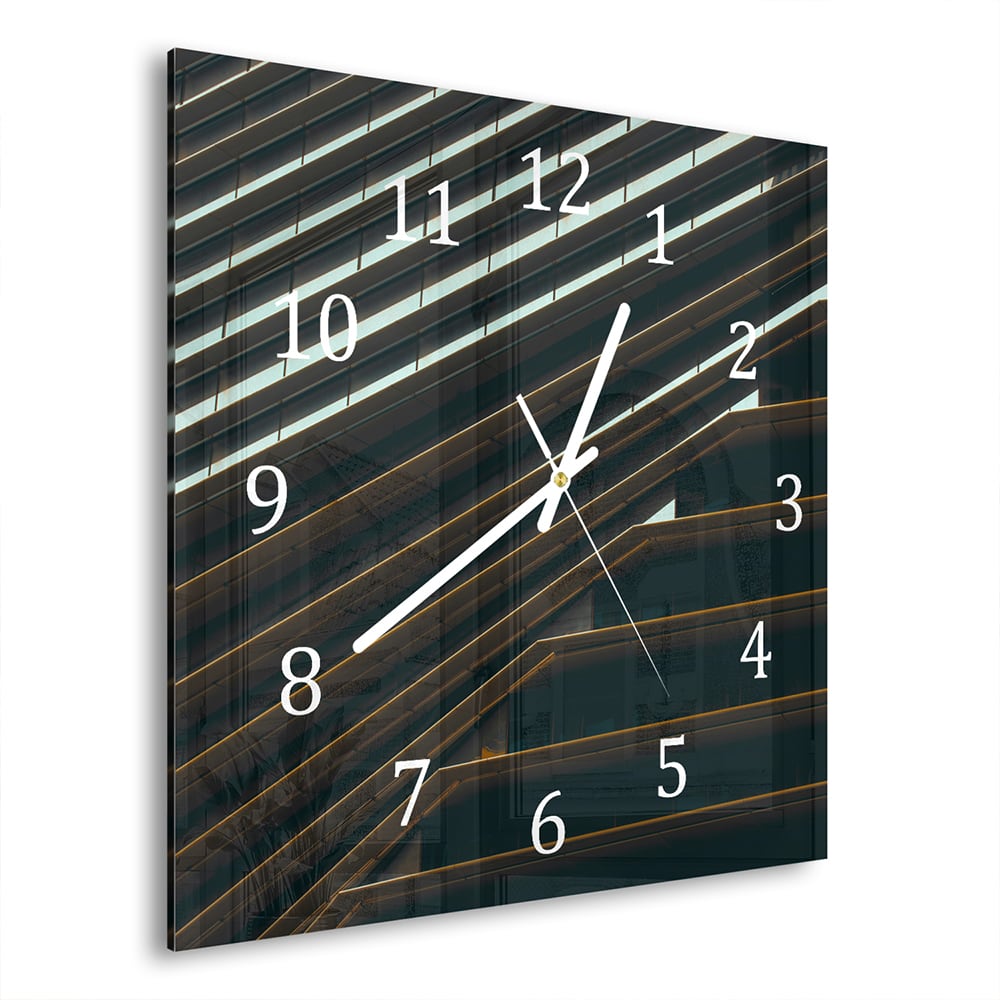 Wanduhr 30x30 - Nahaufnahme eines Gebäudes
