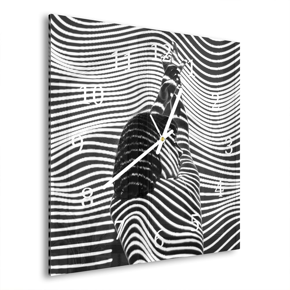 Wanduhr 30x30 - Schwarz-Weiß-Linienkunst