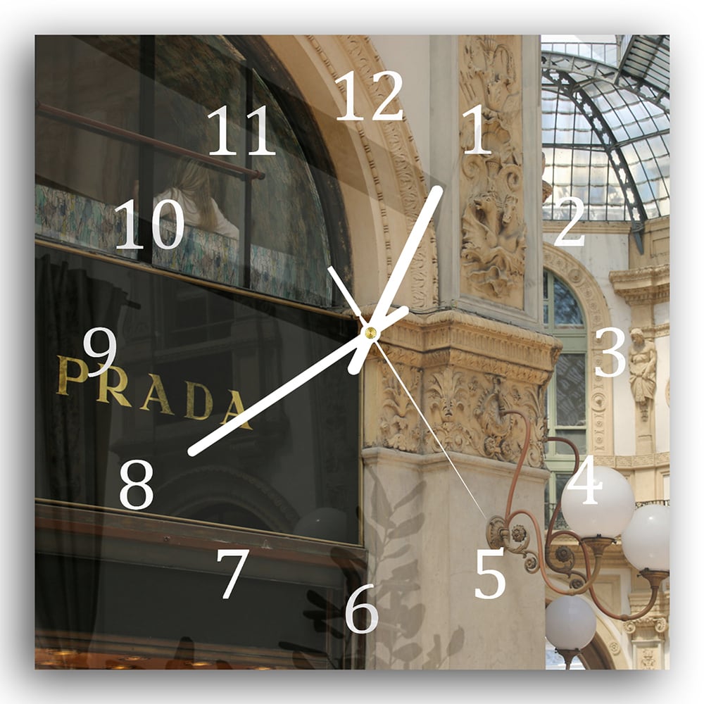 Wanduhr 30x30 - Prada-Geschäft