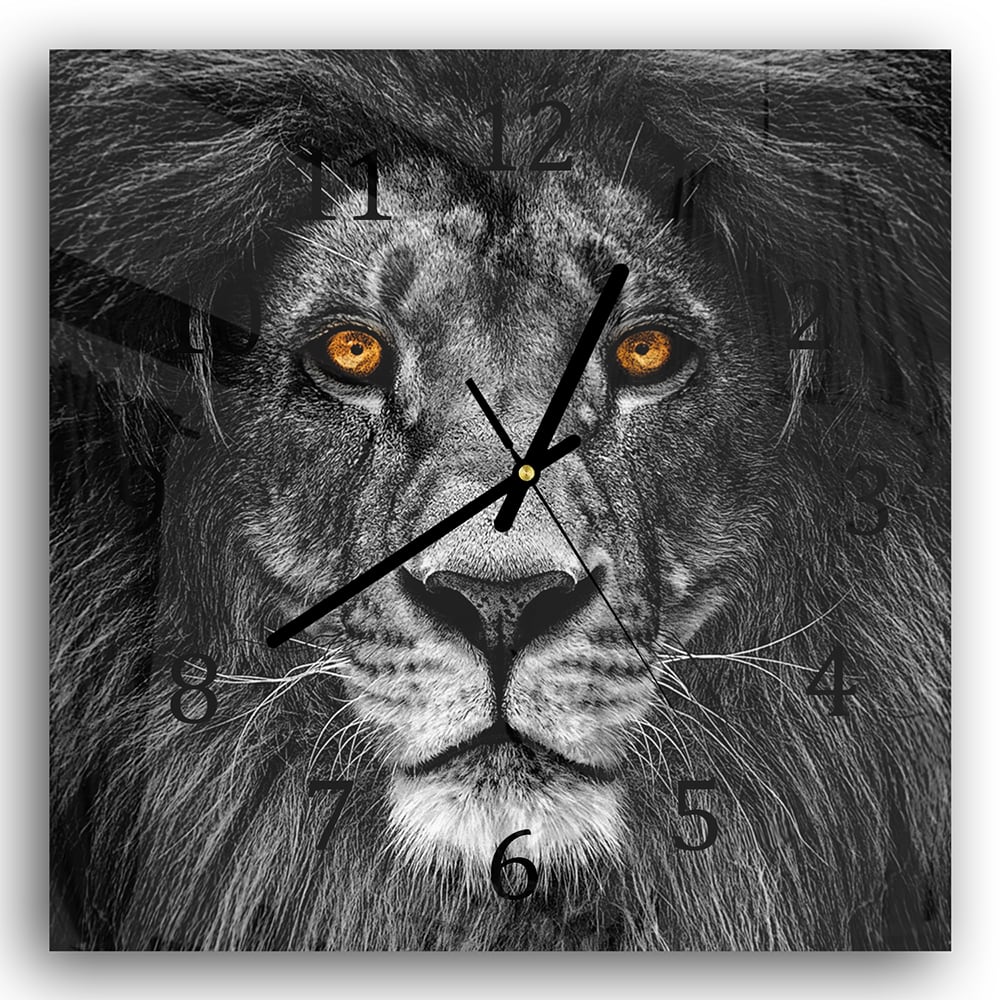 Wanduhr 30x30 - Löwenporträt im Dunkeln