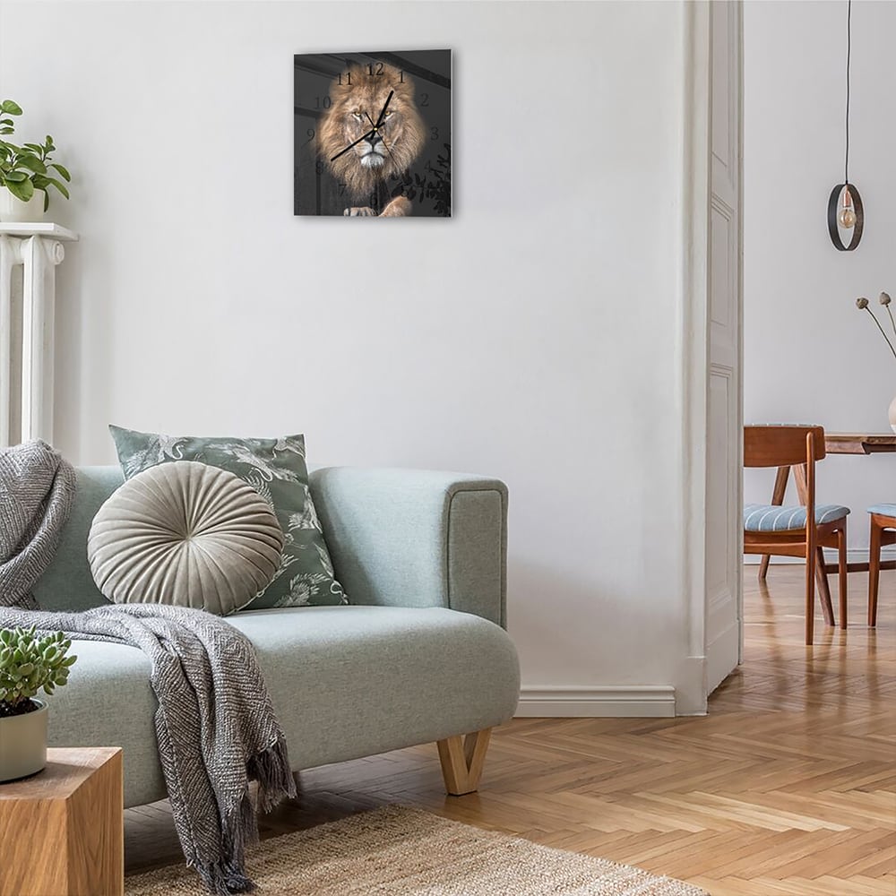 Wanduhr 30x30 - Löwe im Dunkeln