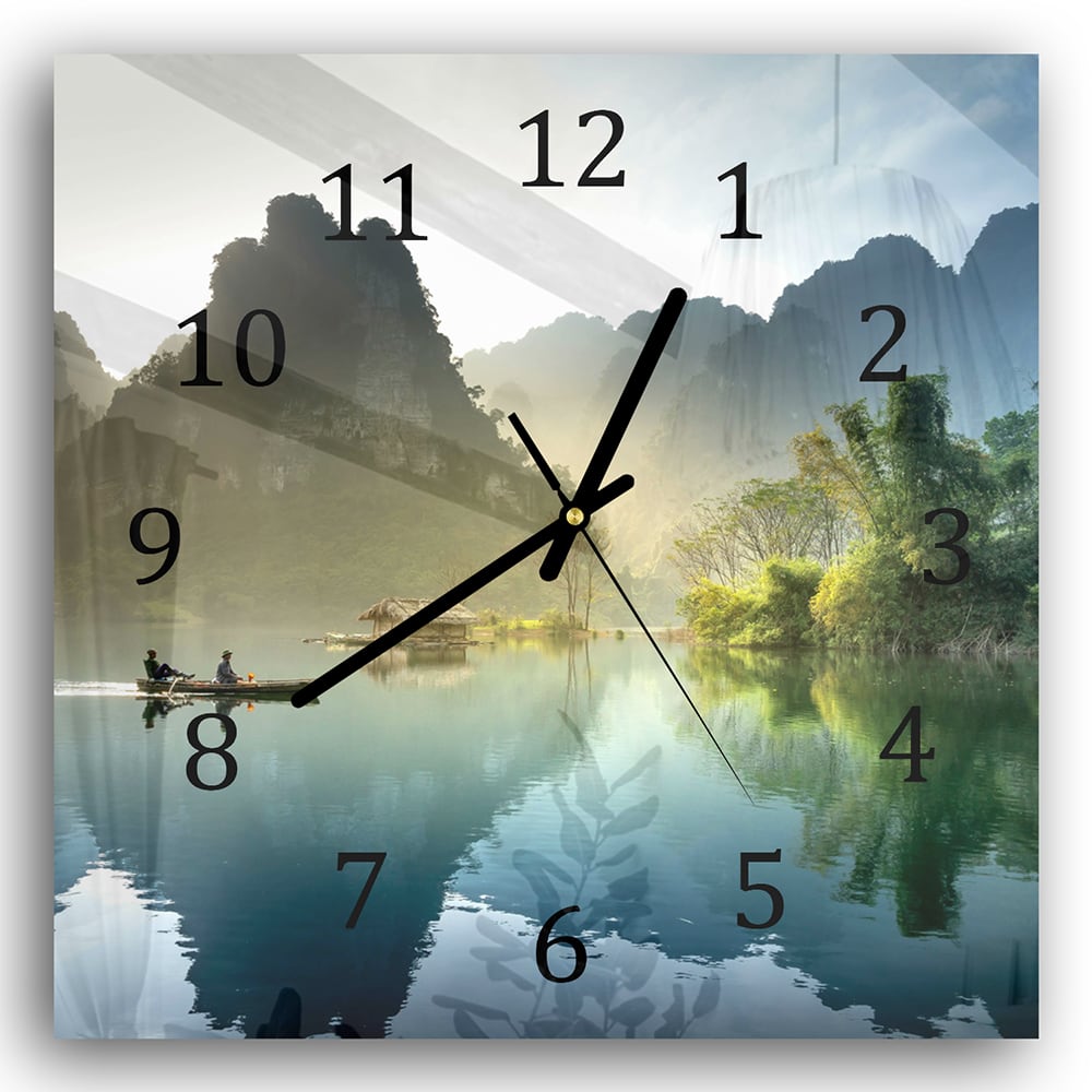 Wanduhr 30x30 - Nebelige Berge