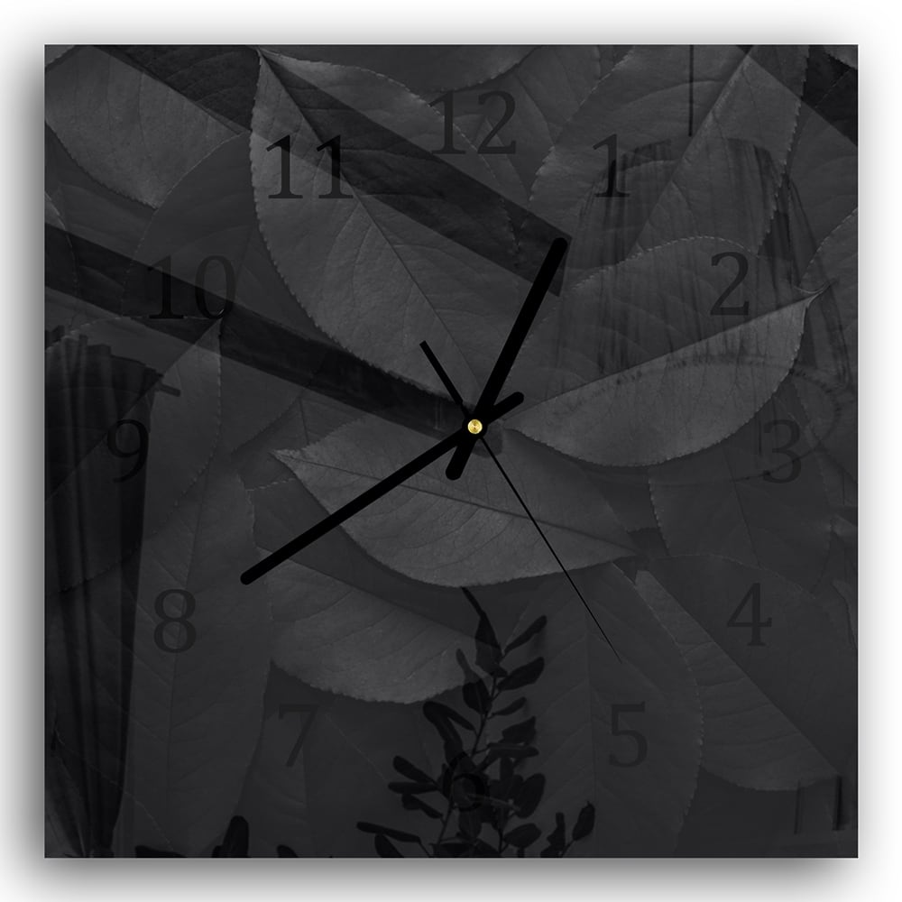 Wanduhr 30x30 - Schwarze Blätter