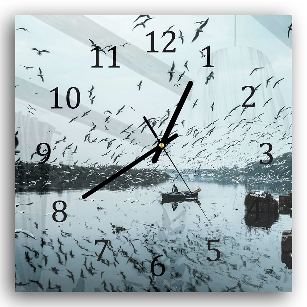 Wanduhr 30x30 - Vogel fliegt über Wasser