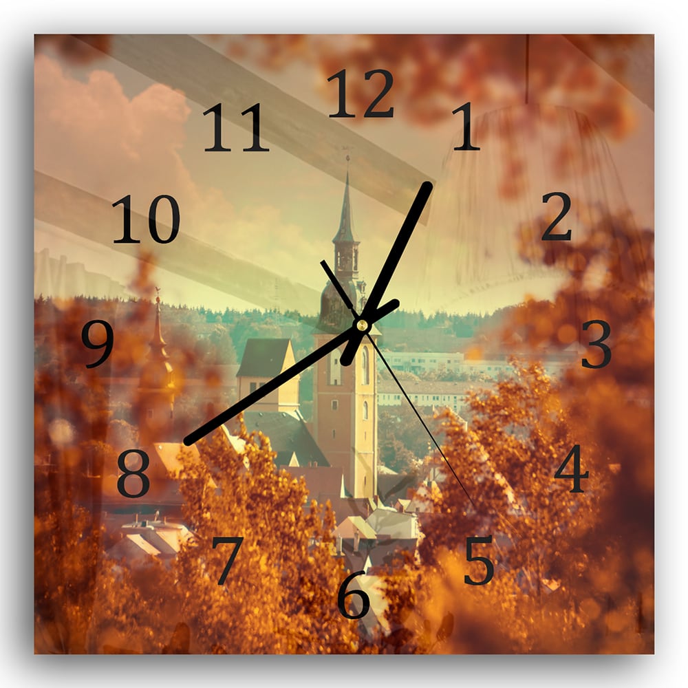 Wanduhr 30x30 - Kirche im Herbst