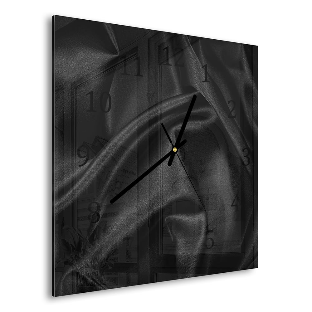 Wanduhr 30x30 - Schwarze Seidensatin-Textur