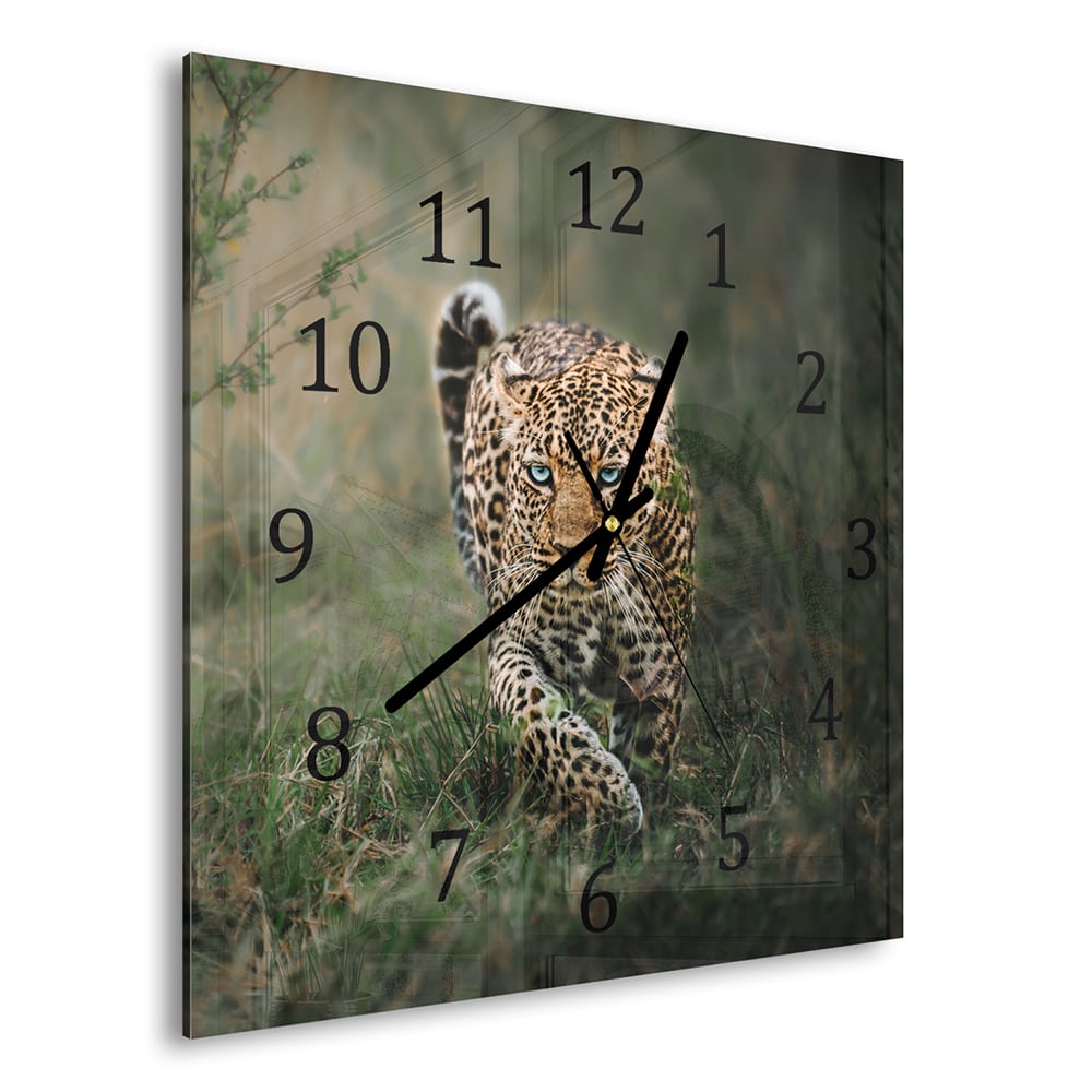 Wanduhr 30x30 - Leopard im Gras