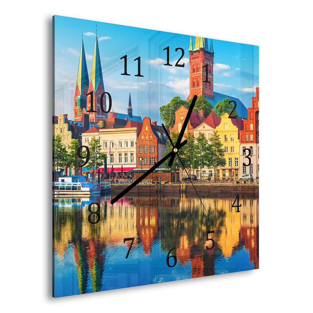 Wanduhr 30x30 - Lübeck am Wasser