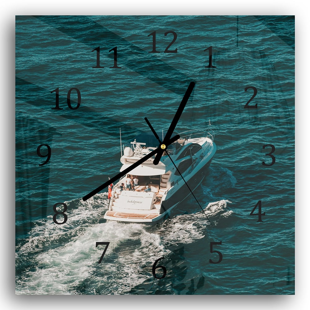 Wanduhr 30x30 - Jacht auf dem Wasser