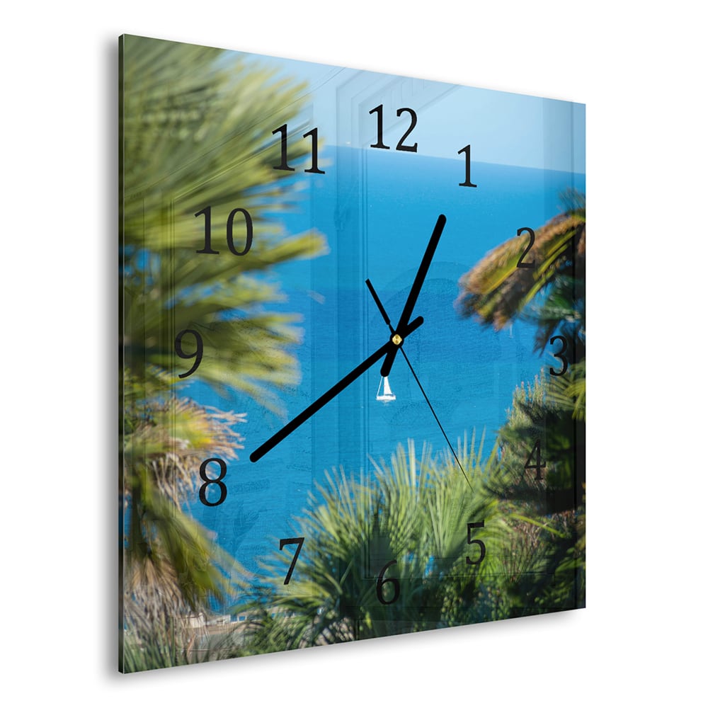 Wanduhr 30x30 - Segelboot auf dem Meer