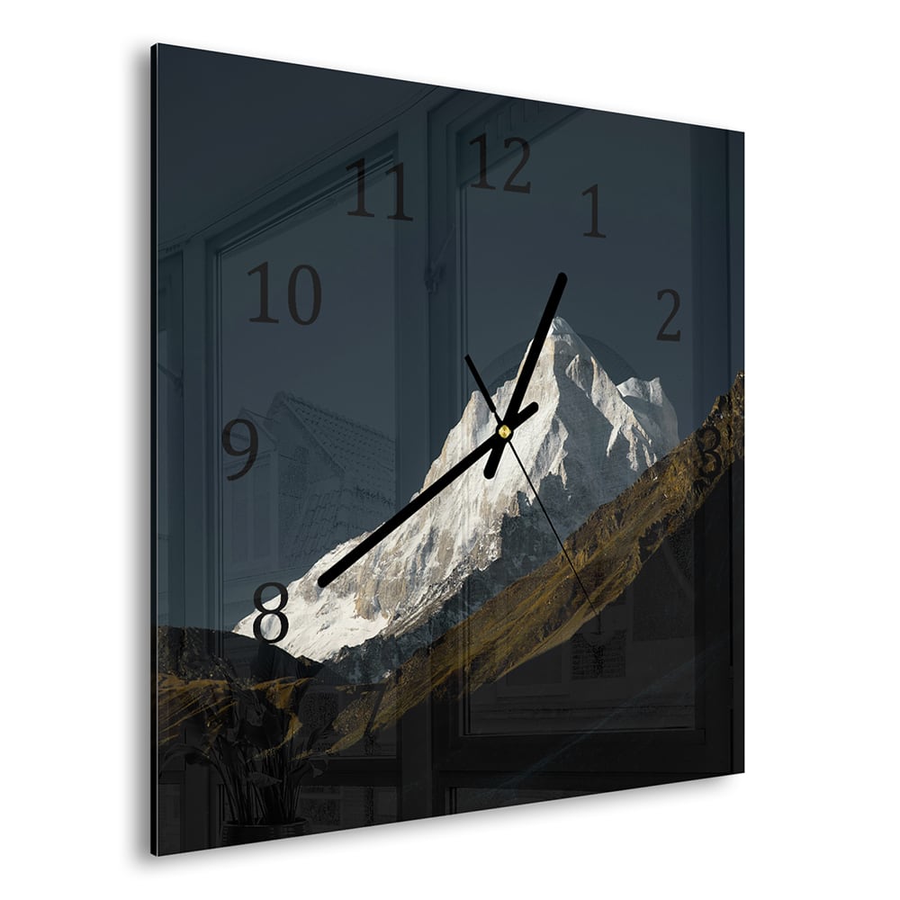 Wanduhr 30x30 - Schneebedeckte Bergspitze