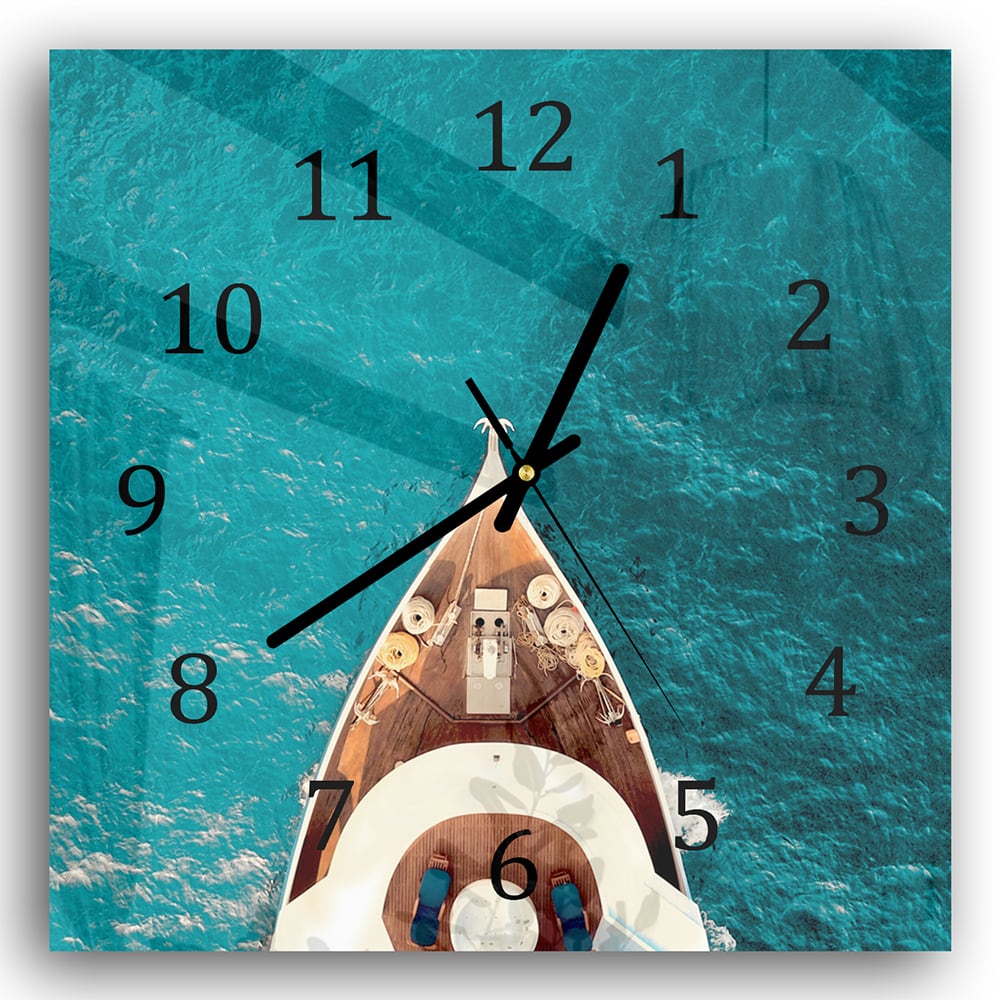 Wanduhr 30x30 - Vorderseite der Yacht