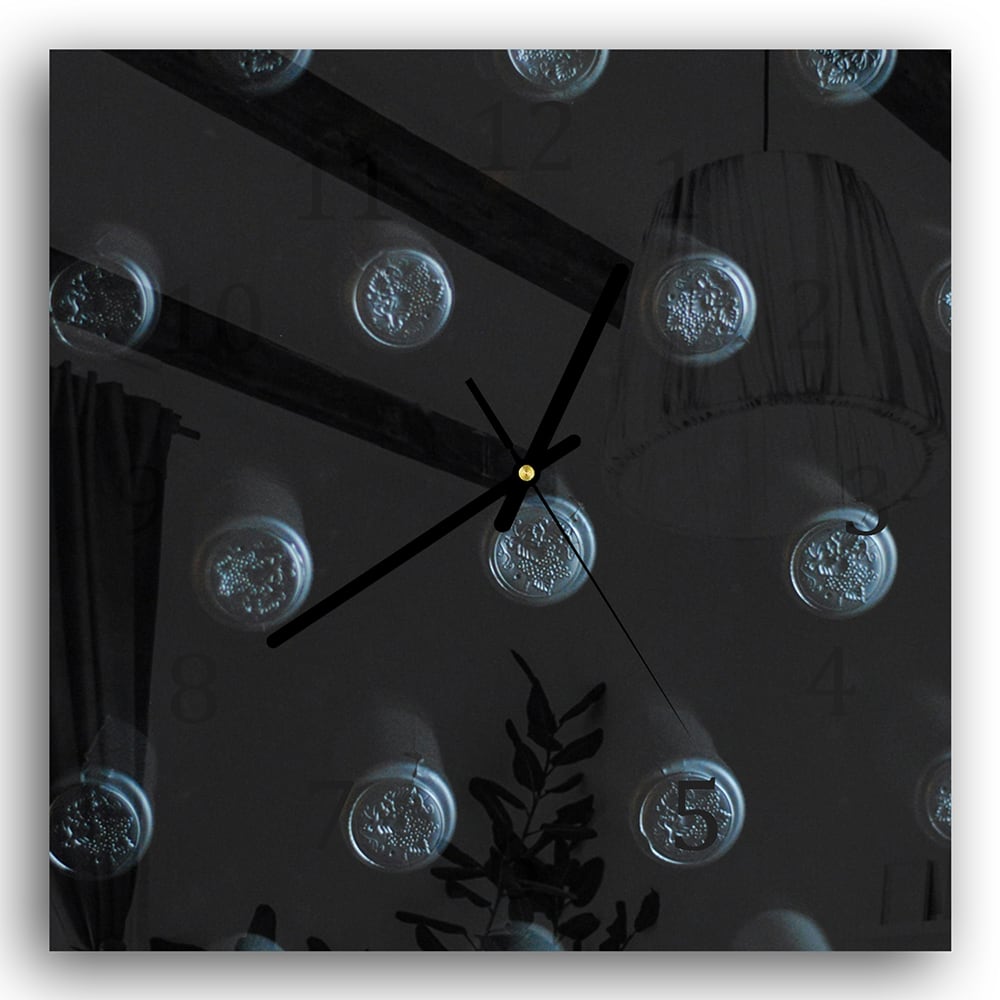 Wanduhr 30x30 - Weinflaschen von oben