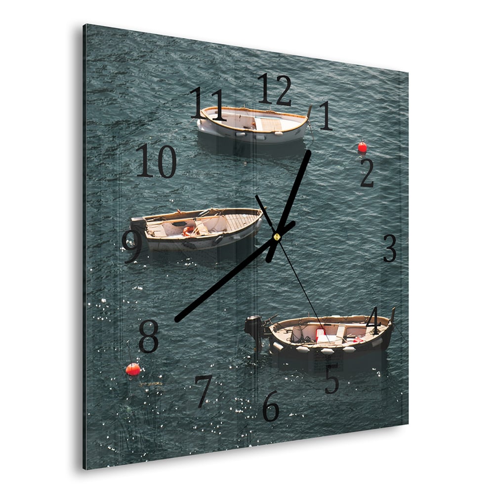 Wanduhr 30x30 - Boote im Wasser