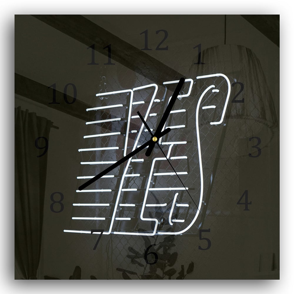 Wanduhr 30x30 - YES