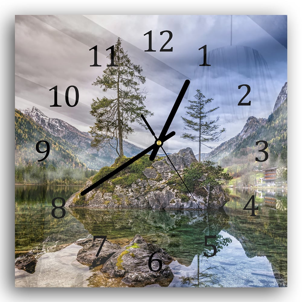 Wanduhr 30x30 - Felsen im klaren See