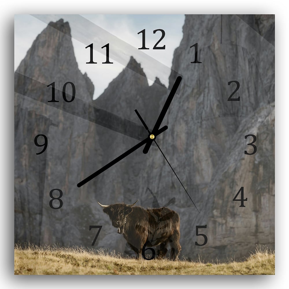 Wanduhr 30x30 - Stier in den Bergen