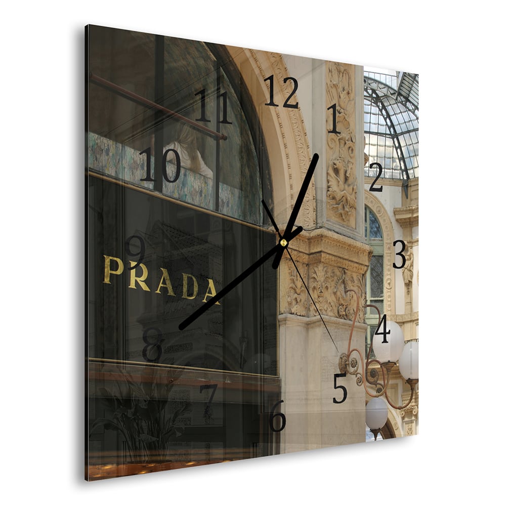 Wanduhr 30x30 - Prada-Geschäft