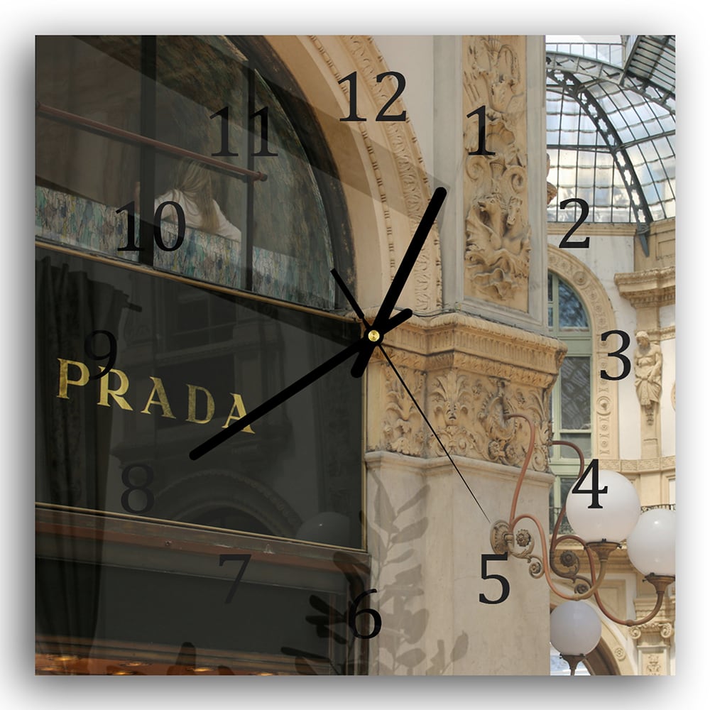 Wanduhr 30x30 - Prada-Geschäft