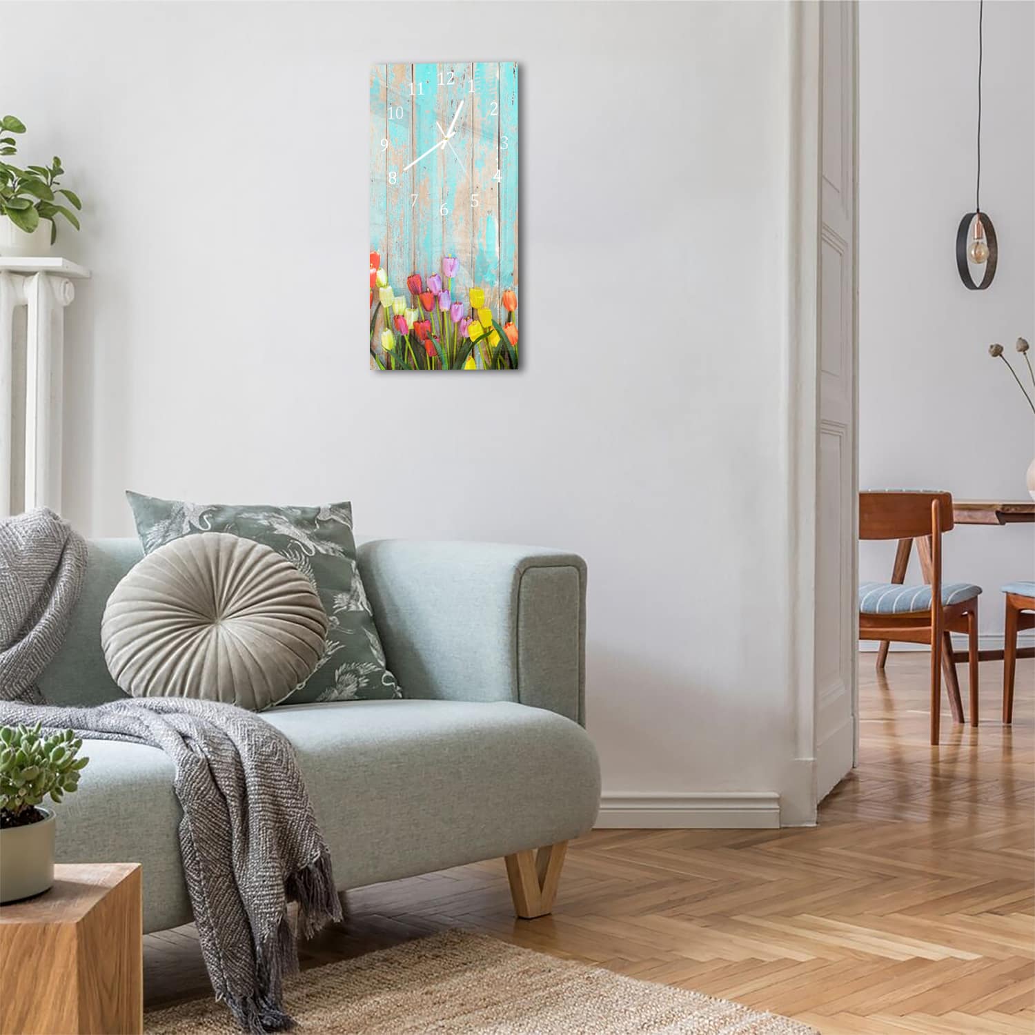 Wanduhr 30x60 - Tulpen vor Vintage-Holz
