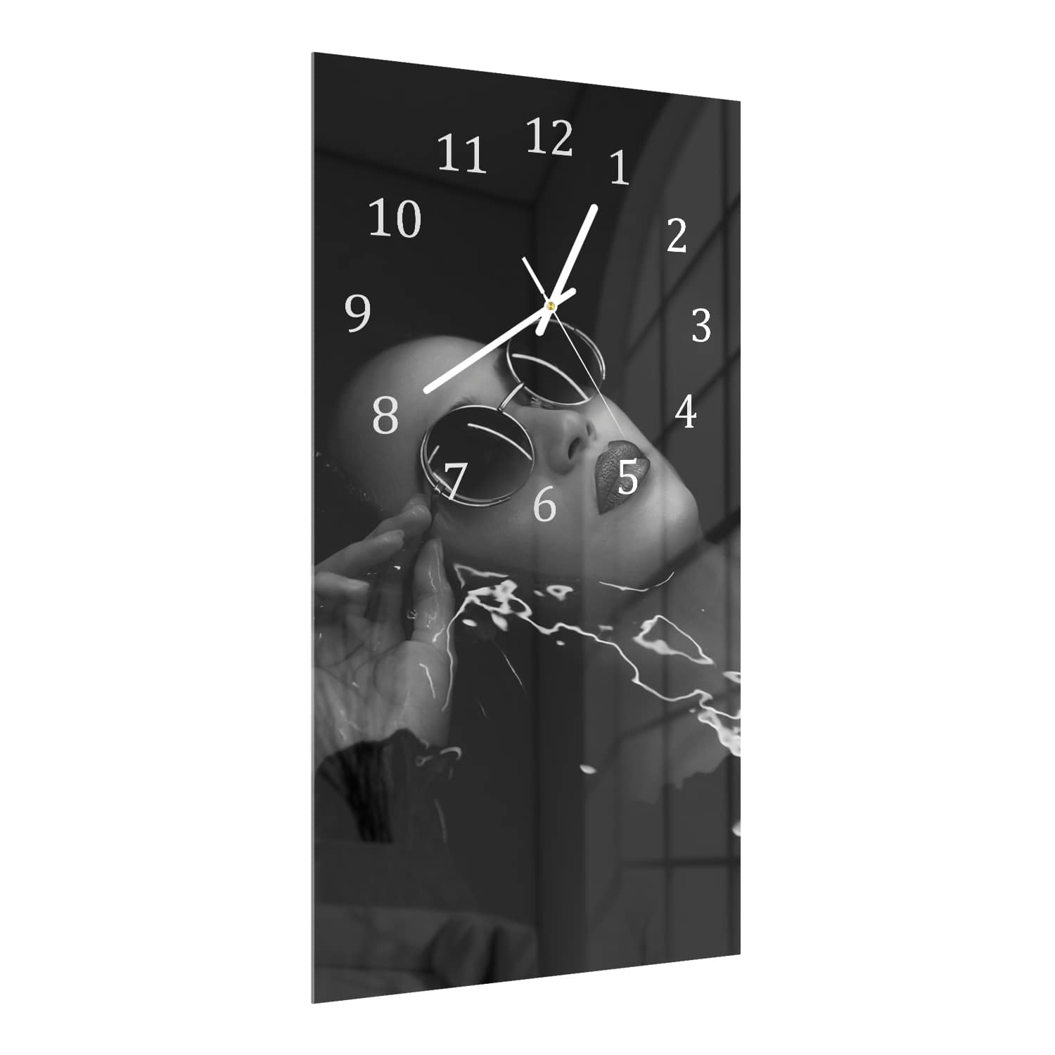 Wanduhr 30x60 - Frau im Wasser