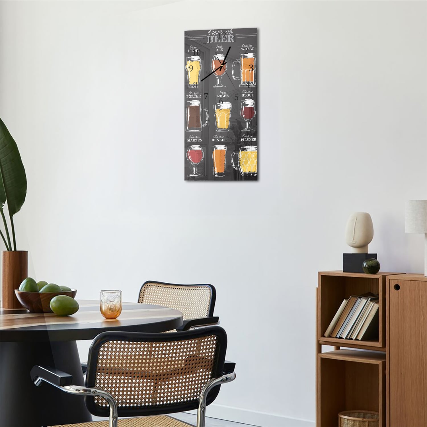 Wanduhr 30x60 - Bierstile in einer Reihe