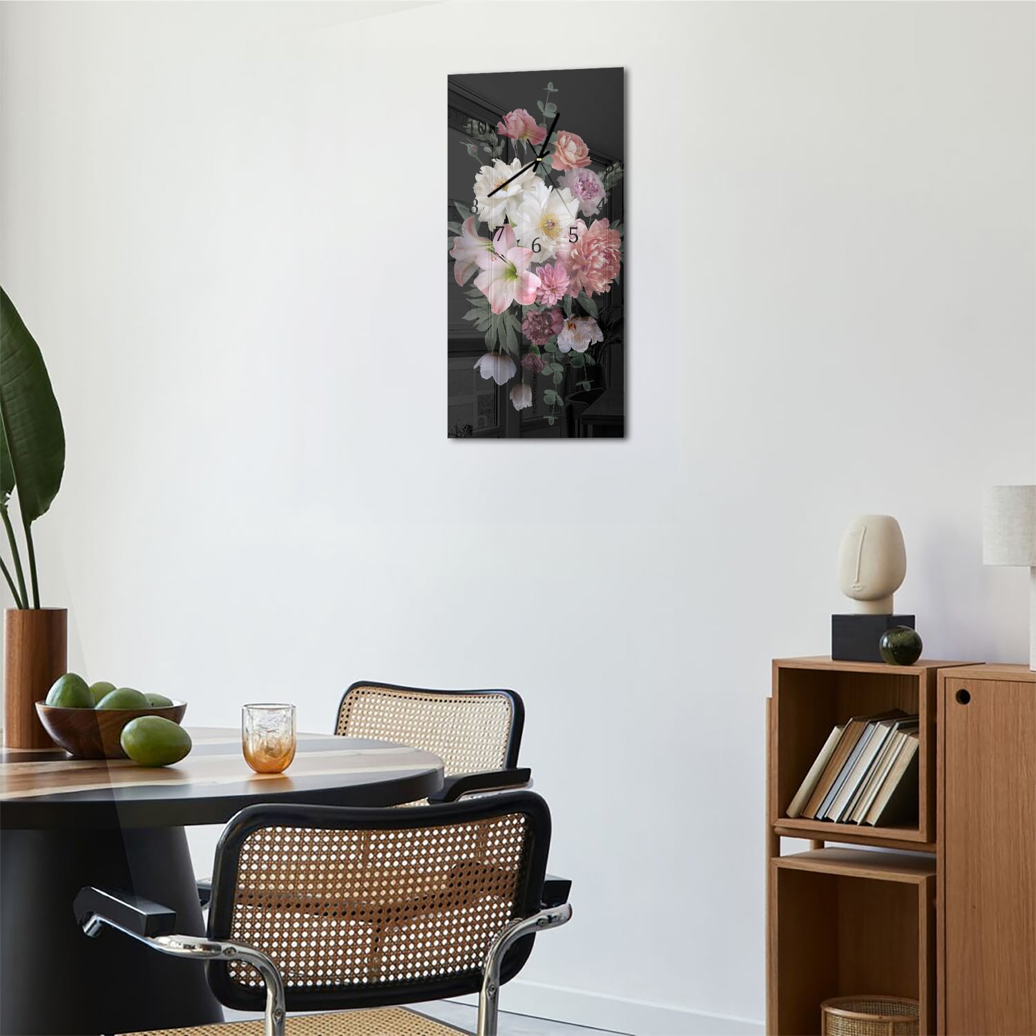 Wanduhr 30x60 - Blumenstrauß im Dunkeln