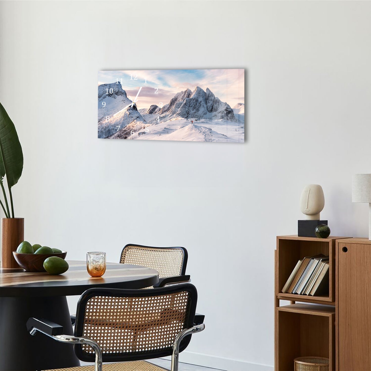 Wanduhr 60x30 - Schneebedeckter Berggipfel