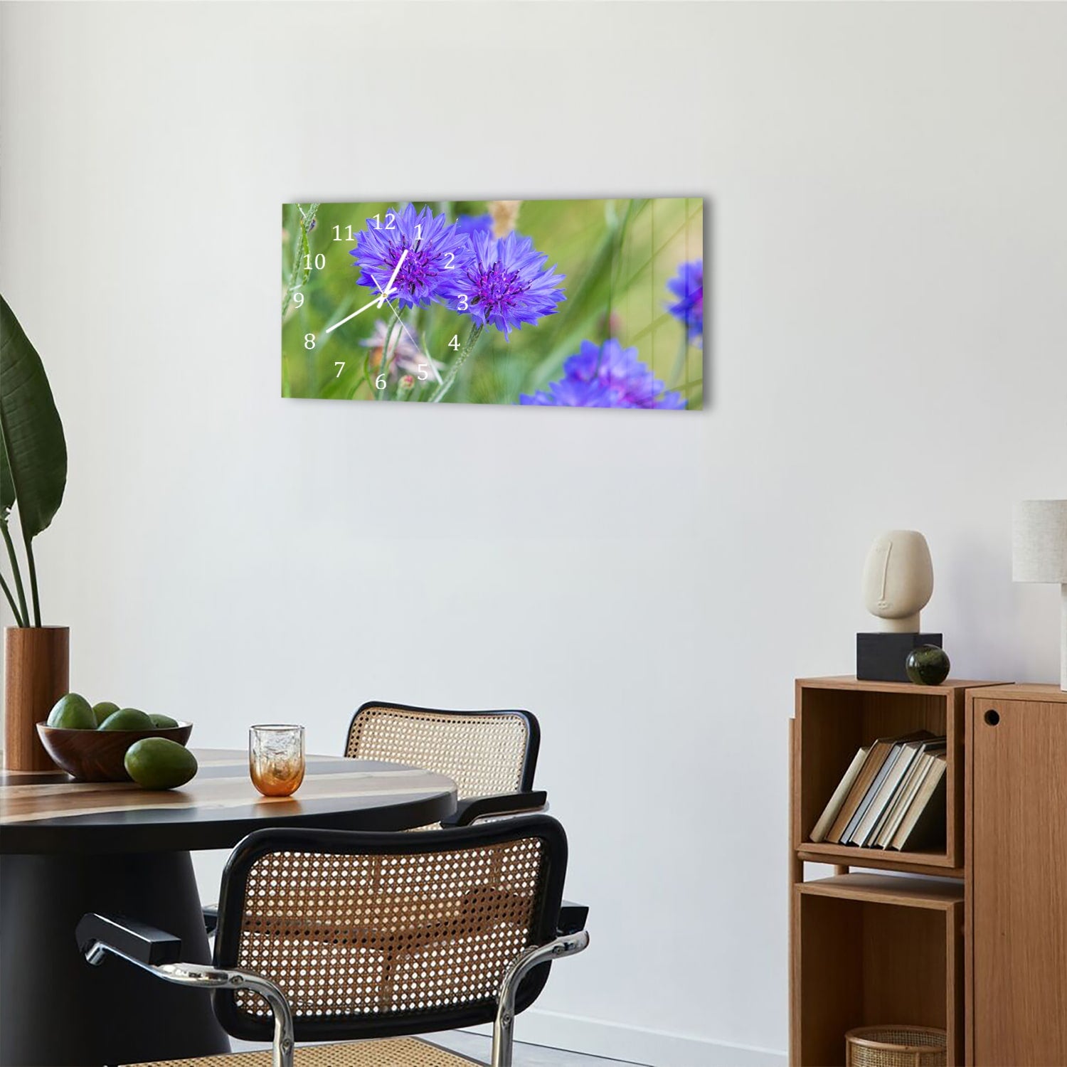 Wanduhr 60x30 - Hellblau/Lila Kornblumen
