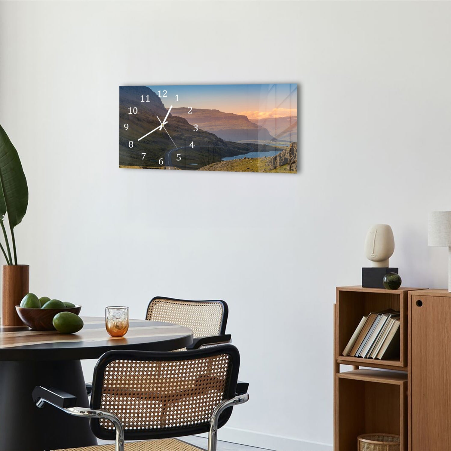 Wanduhr 60x30 - Kurvenreiche Straße durch die Berge