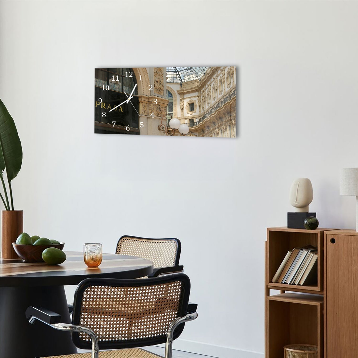 Wanduhr 60x30 - Prada-Geschäft