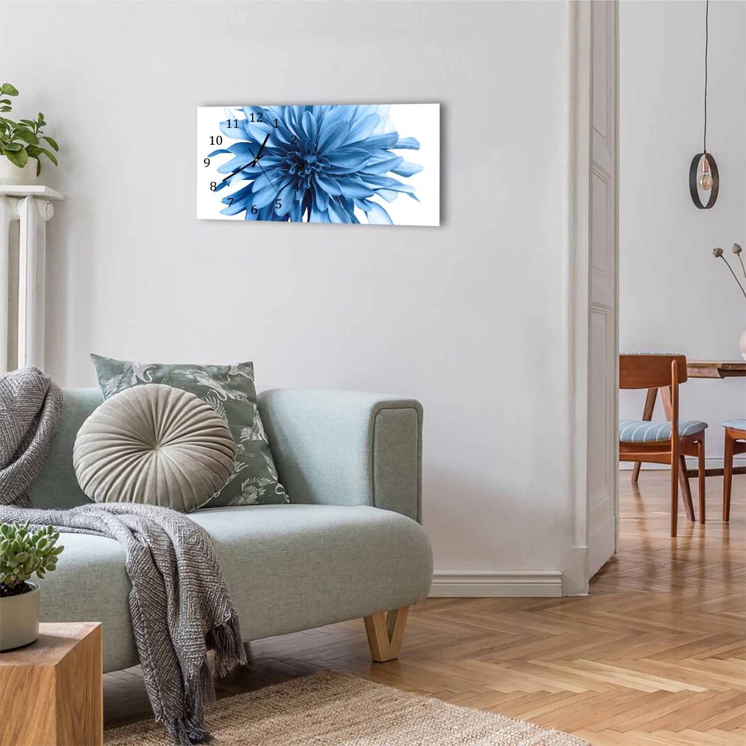 Wanduhr 60x30 - Hellblaue Dahlie