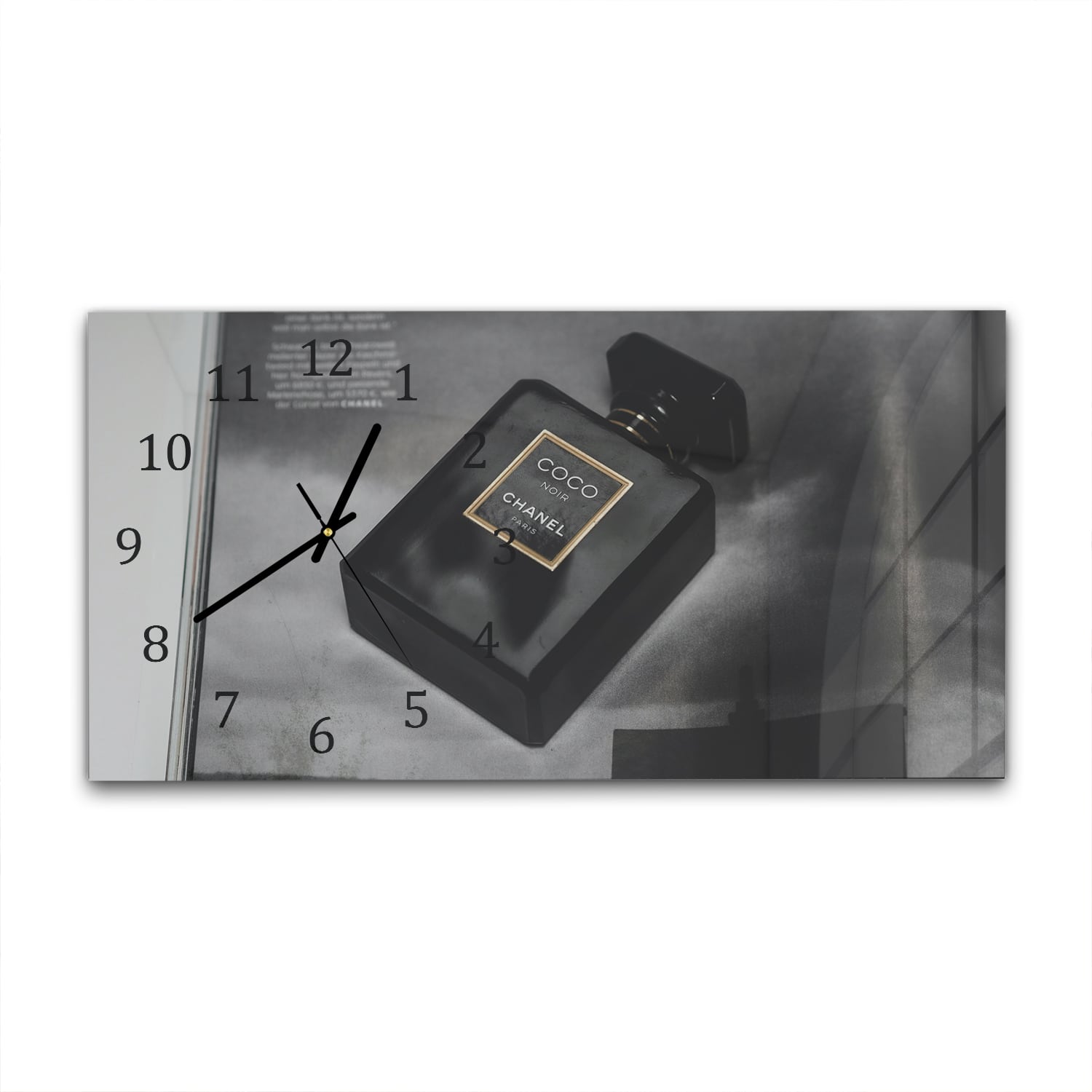 Wanduhr 60x30 - Coco Chanel Parfüm auf Zeitschrift