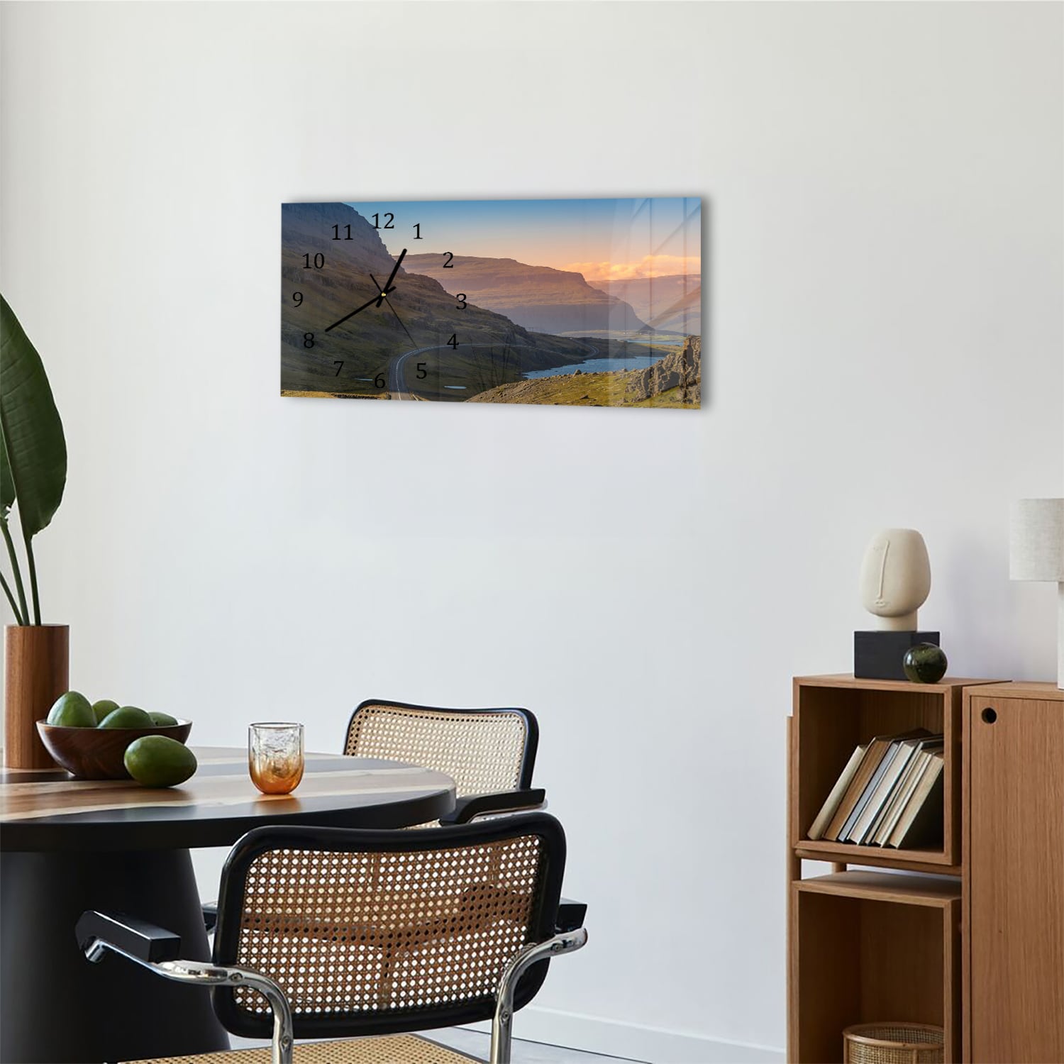 Wanduhr 60x30 - Kurvenreiche Straße durch die Berge