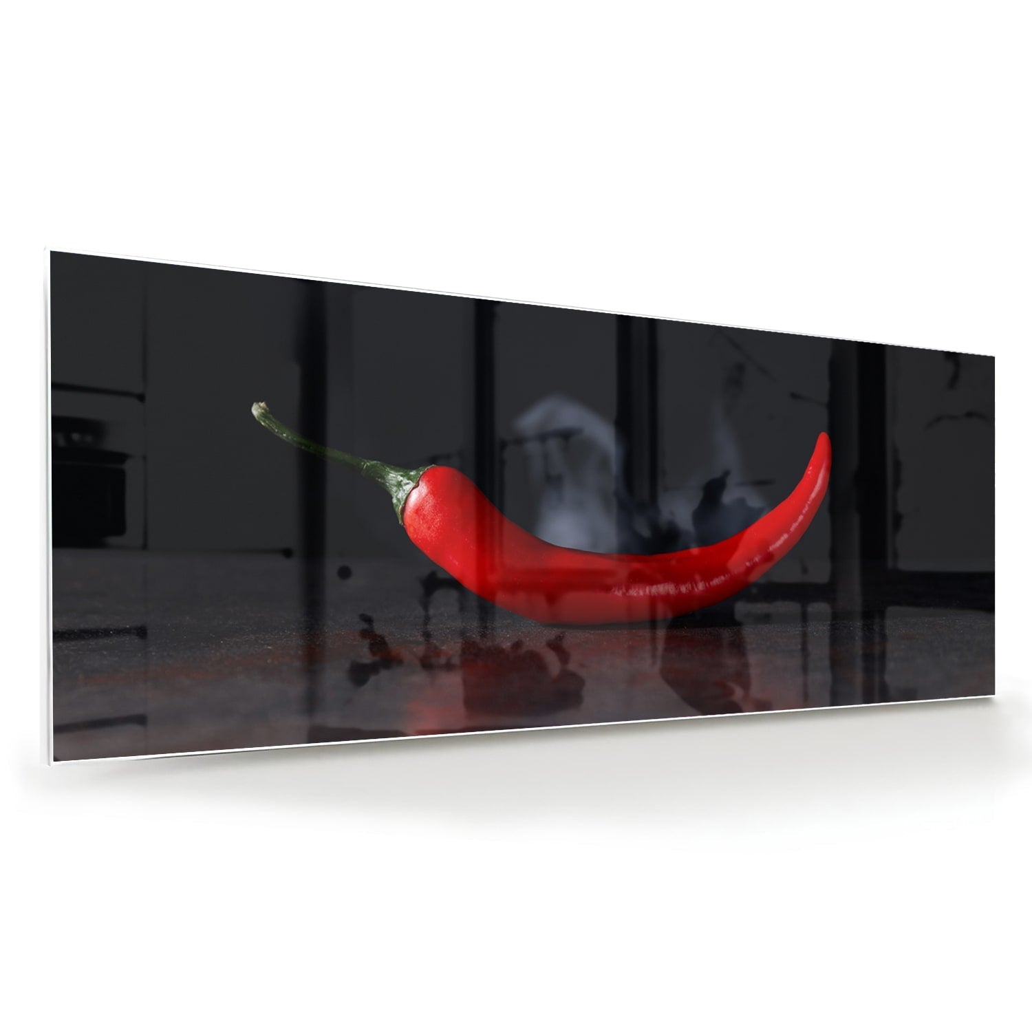 Glasbild – Tiefrote Paprika auf schwarzem Hintergrund – Glasbild aus Sicherheitsglas, Größe 60x60