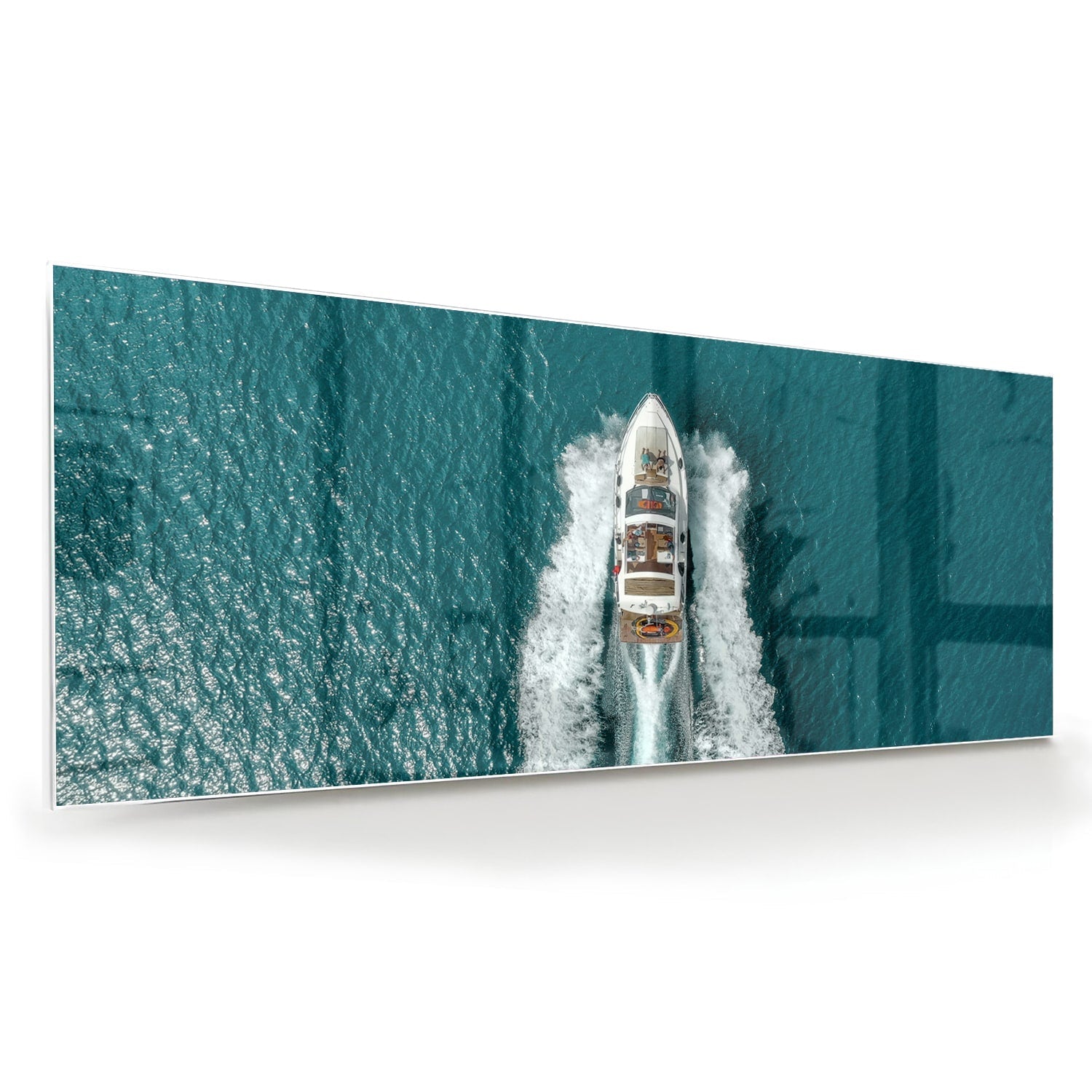 Glasbild mit einem Boot in türkisfarbenem Wasser – Glasbild aus Sicherheitsglas, Größe 60x60