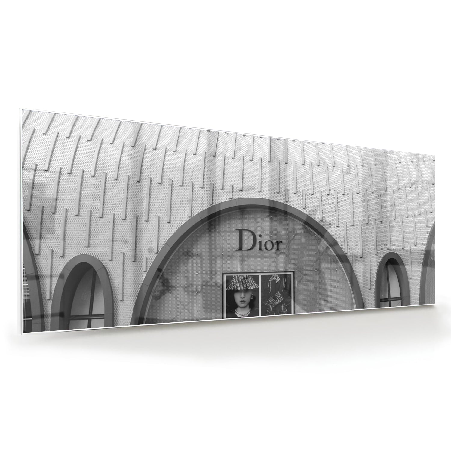 Elegantes Glasbild mit Dior-Schaufenster – Glasbild aus Sicherheitsglas, Größe 60x60