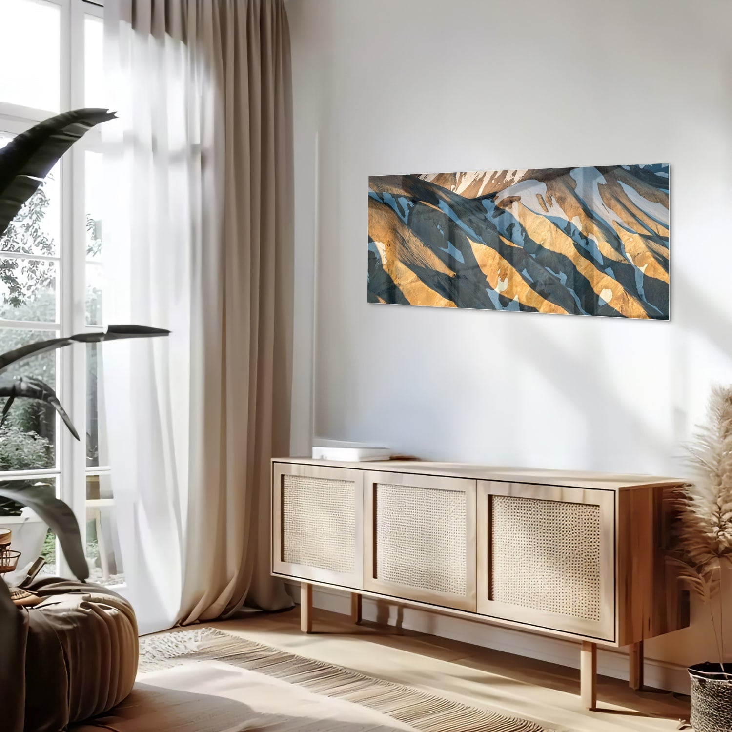 Glasbild mit Bergen und sanften Farben – Glasbild aus Sicherheitsglas, Größe 60x60_rond