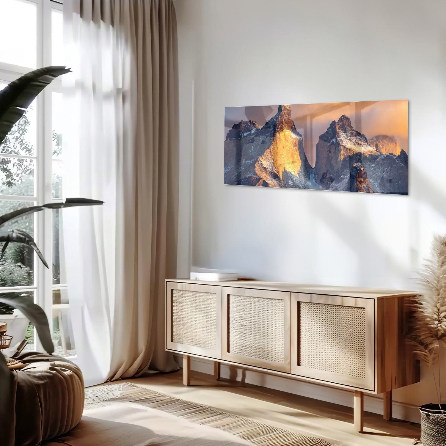 Glasbild mit majestätischen Bergen – Glasbild aus Sicherheitsglas, Größe 60x60_rond
