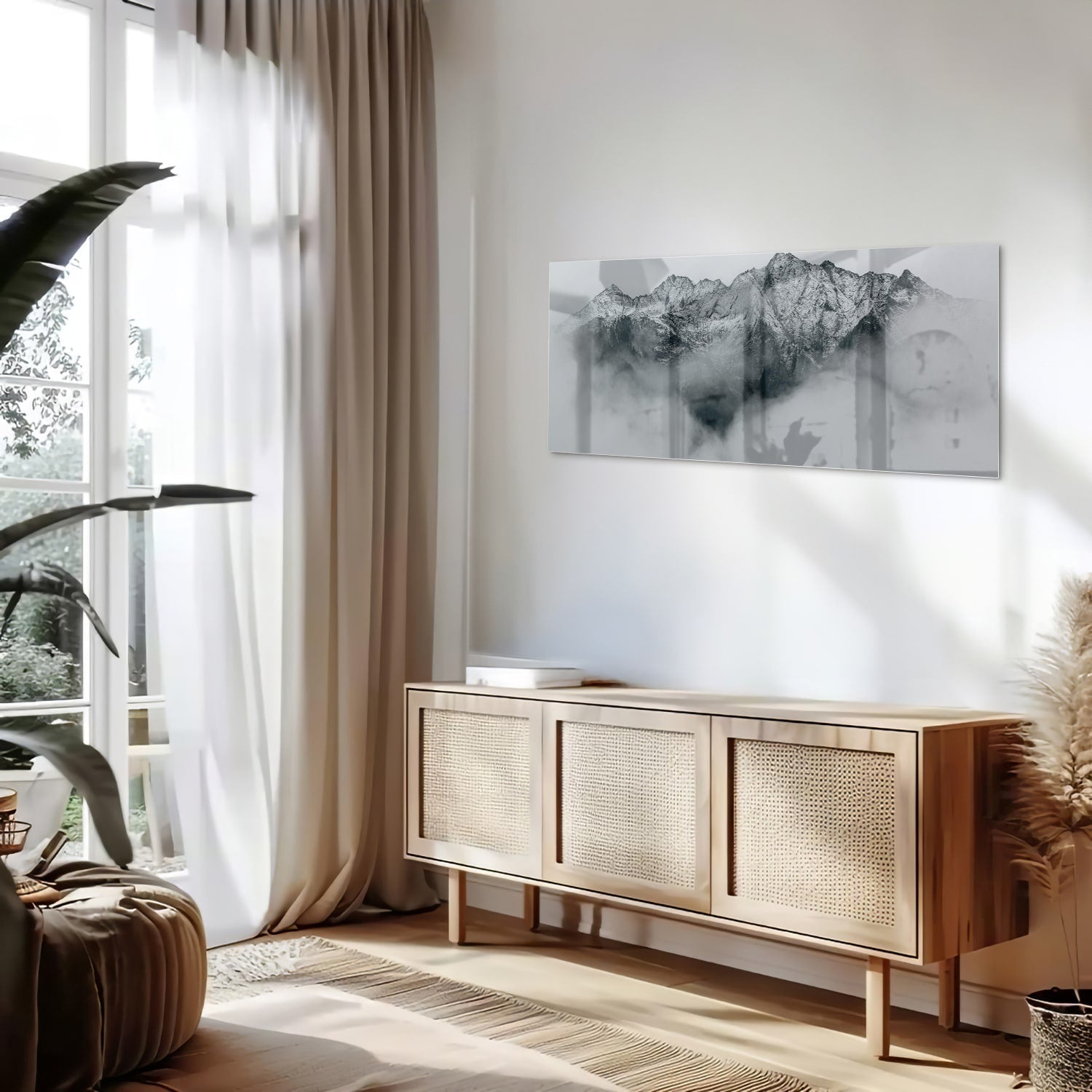 Elegantes Glasbild mit Bergen in Schwarz-Weiß – Glasbild aus Sicherheitsglas, Größe 60x60_rond
