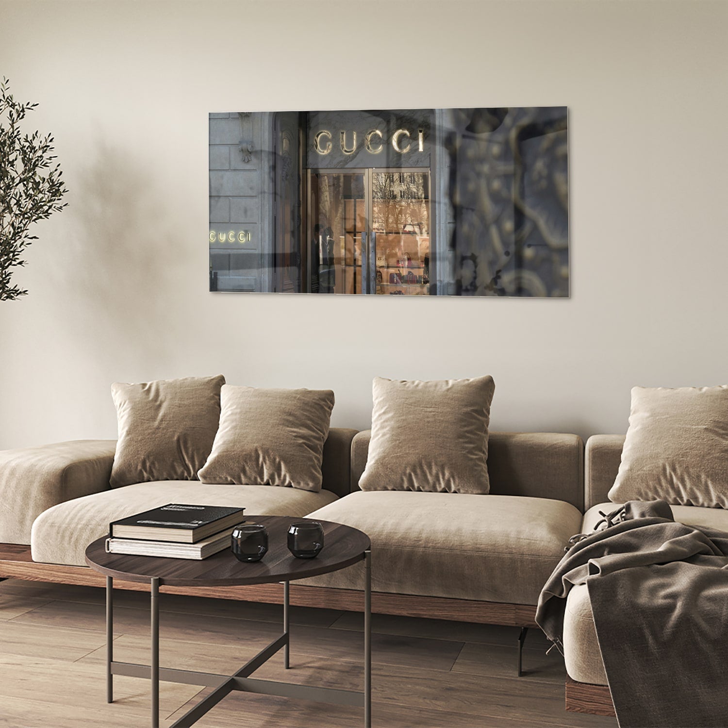 Stilvolles Glasbild mit Gucci-Schaufenster – Glasbild aus Sicherheitsglas, Größe 90x60