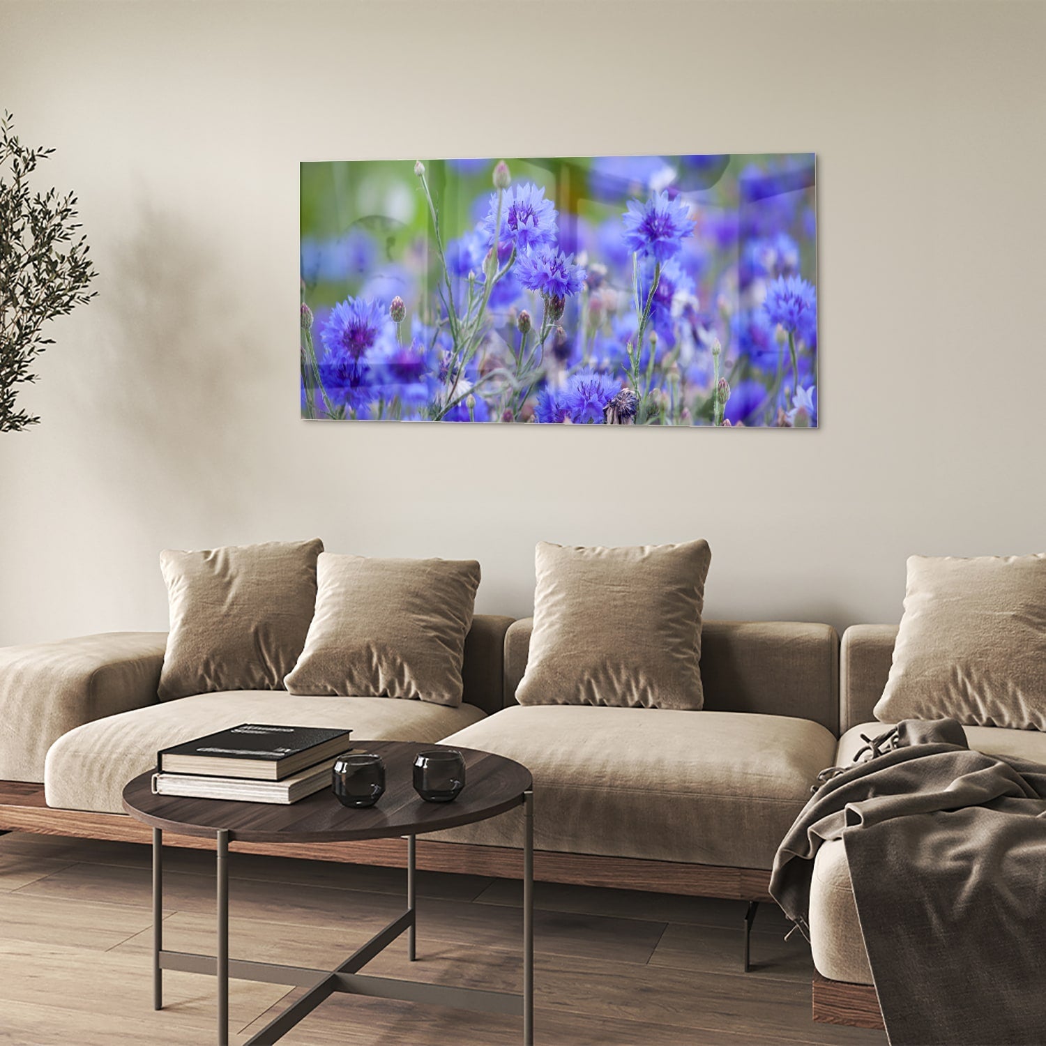 Glasbild mit violetten Blumen in ruhiger Szenerie – Glasbild aus Sicherheitsglas, Größe 90x60