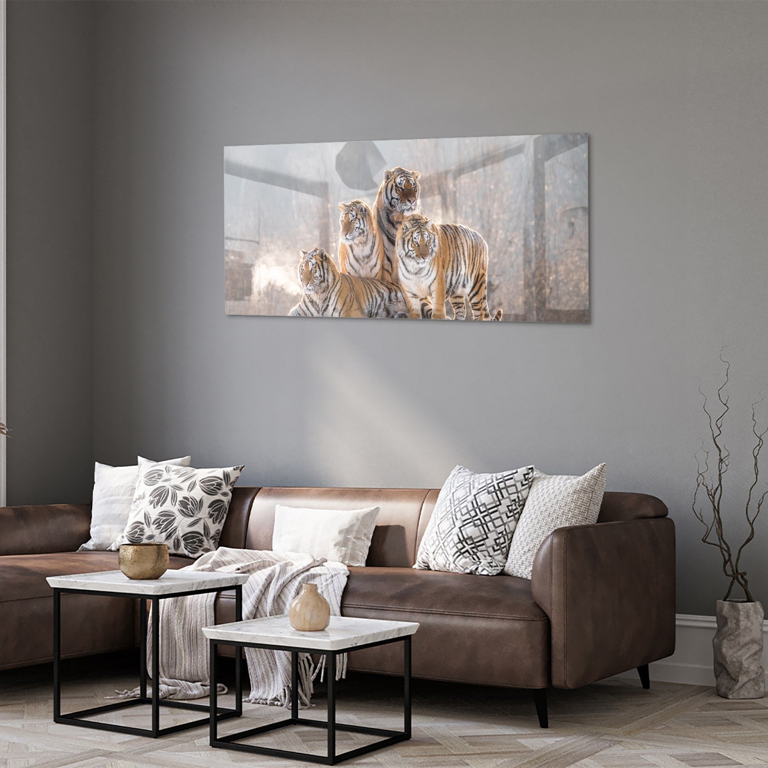 Glasbild mit drei majestätischen Tigern – Glasbild aus Sicherheitsglas, Größe 40x40_rond