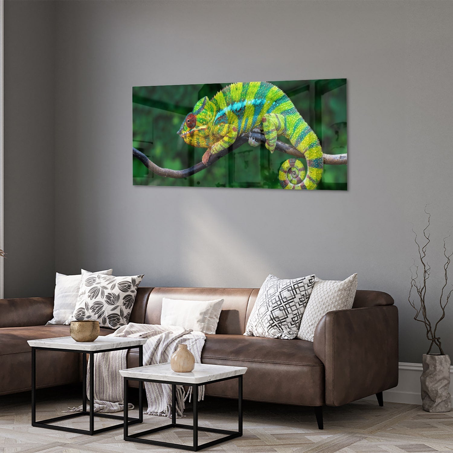 Farbenfrohes Glasbild mit einem Chamäleon – Glasbild aus Sicherheitsglas, Größe 40x40_rond