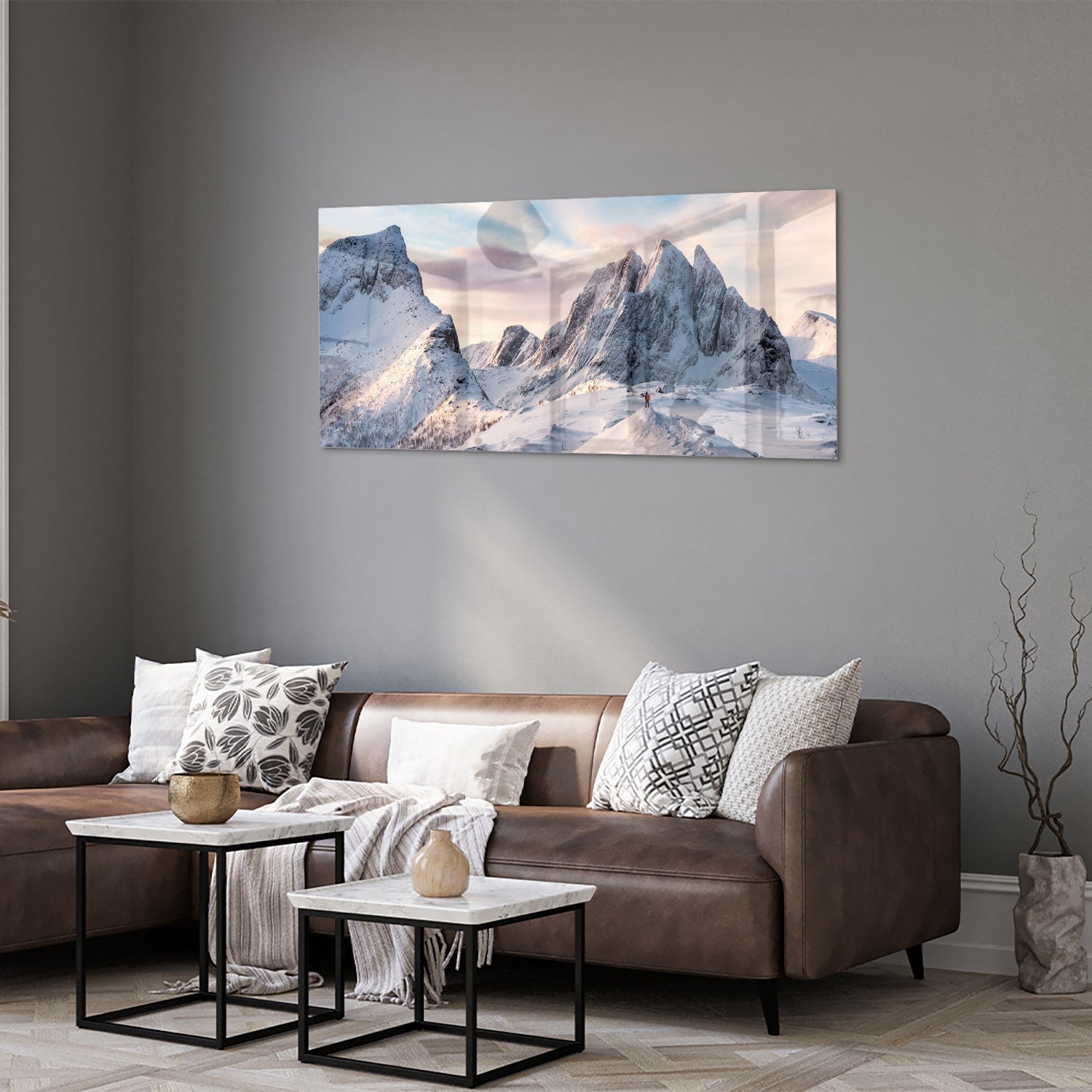 Atemberaubendes Glasbild mit verschneiten Bergen – Glasbild aus Sicherheitsglas, Größe 40x40_rond