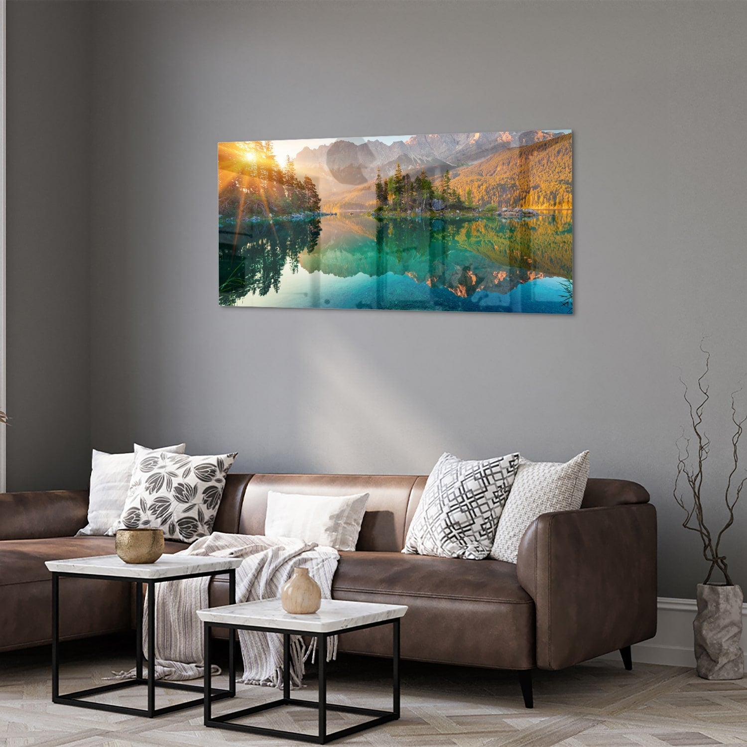Wunderschönes Glasbild mit Berglandschaft und See – Glasbild aus Sicherheitsglas, Größe 40x40_rond